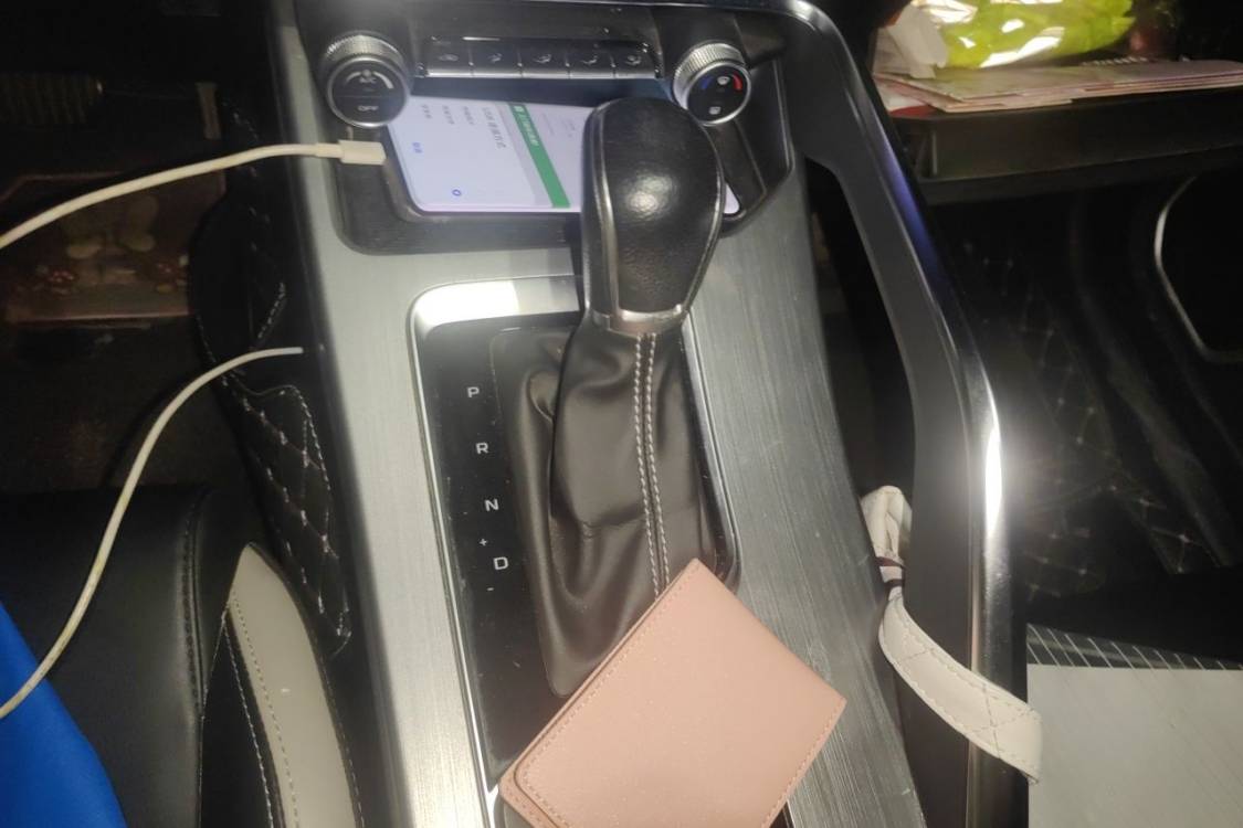 GEELY Coolray 2020 #27 GEELY Coolray 2020 car image #27