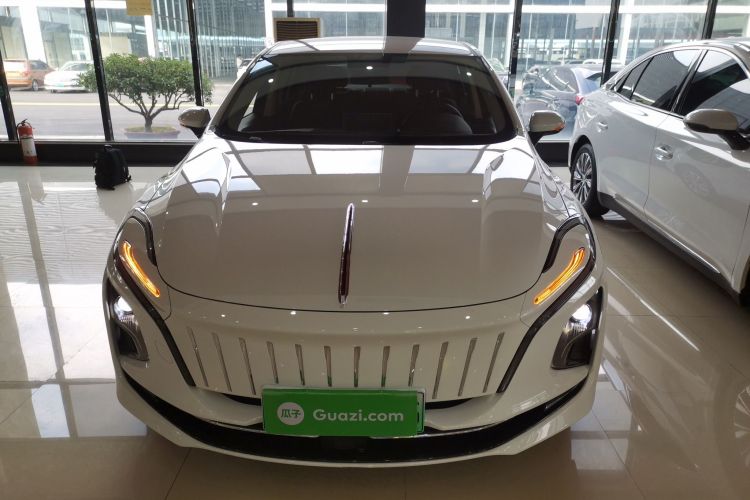 HongQi E-QM5 2023 car image #3