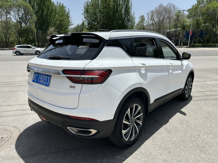 GEELY Coolray 2019 image de voiture #9