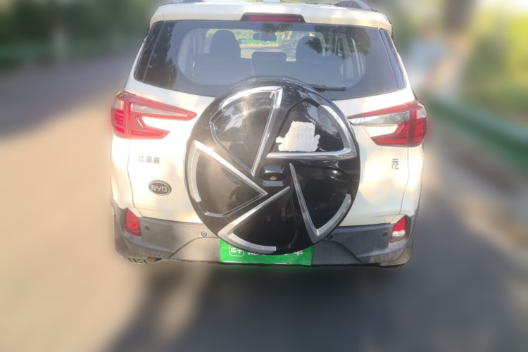 BYD Yuan 2016 car image #4
