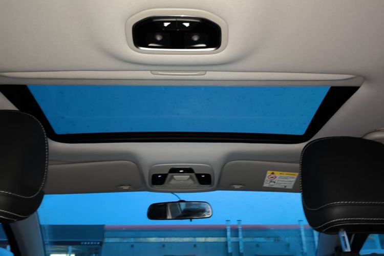 GEELY Emgrand 2020 #18 GEELY Emgrand 2020 car image #18