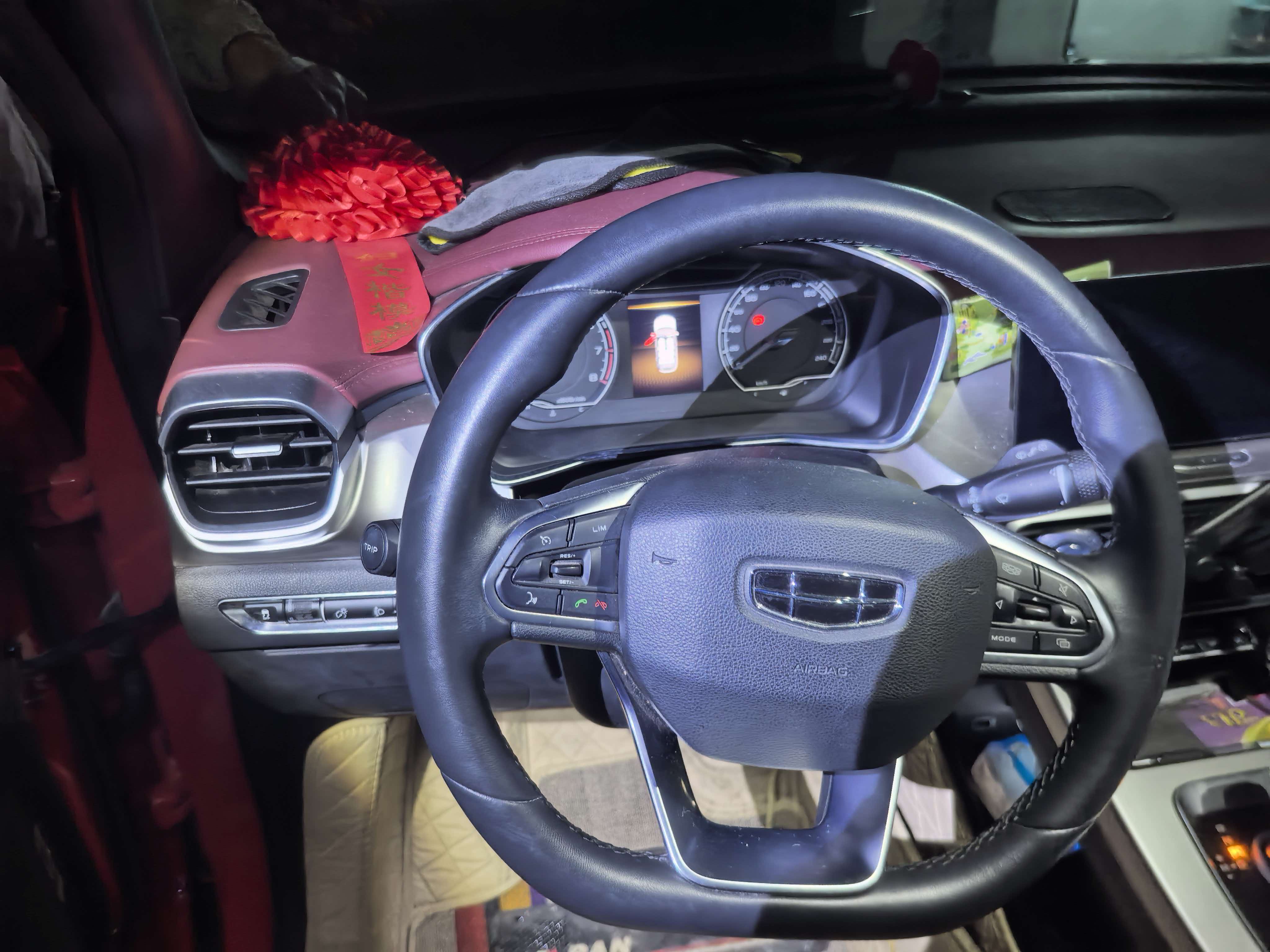 GEELY Coolray 2021 صورة سيارة #6