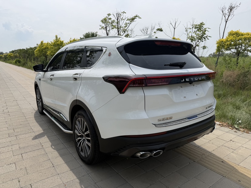 Jetour X70 PLUS 2023 #4 Jetour X70 PLUS 2023 car image #4