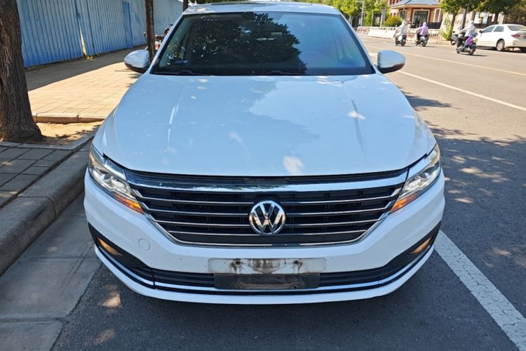 Volkswagen Lavida 2018 car image #3