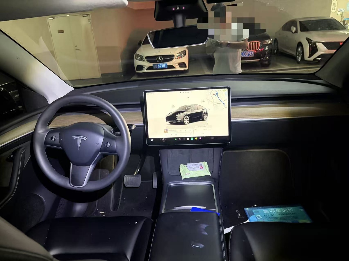 Tesla Model Y 2022 car image #5