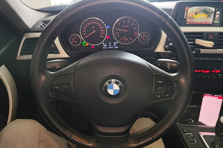 BMW 3 Series 2015 #15 BMW 3 Series 2015 car image #15