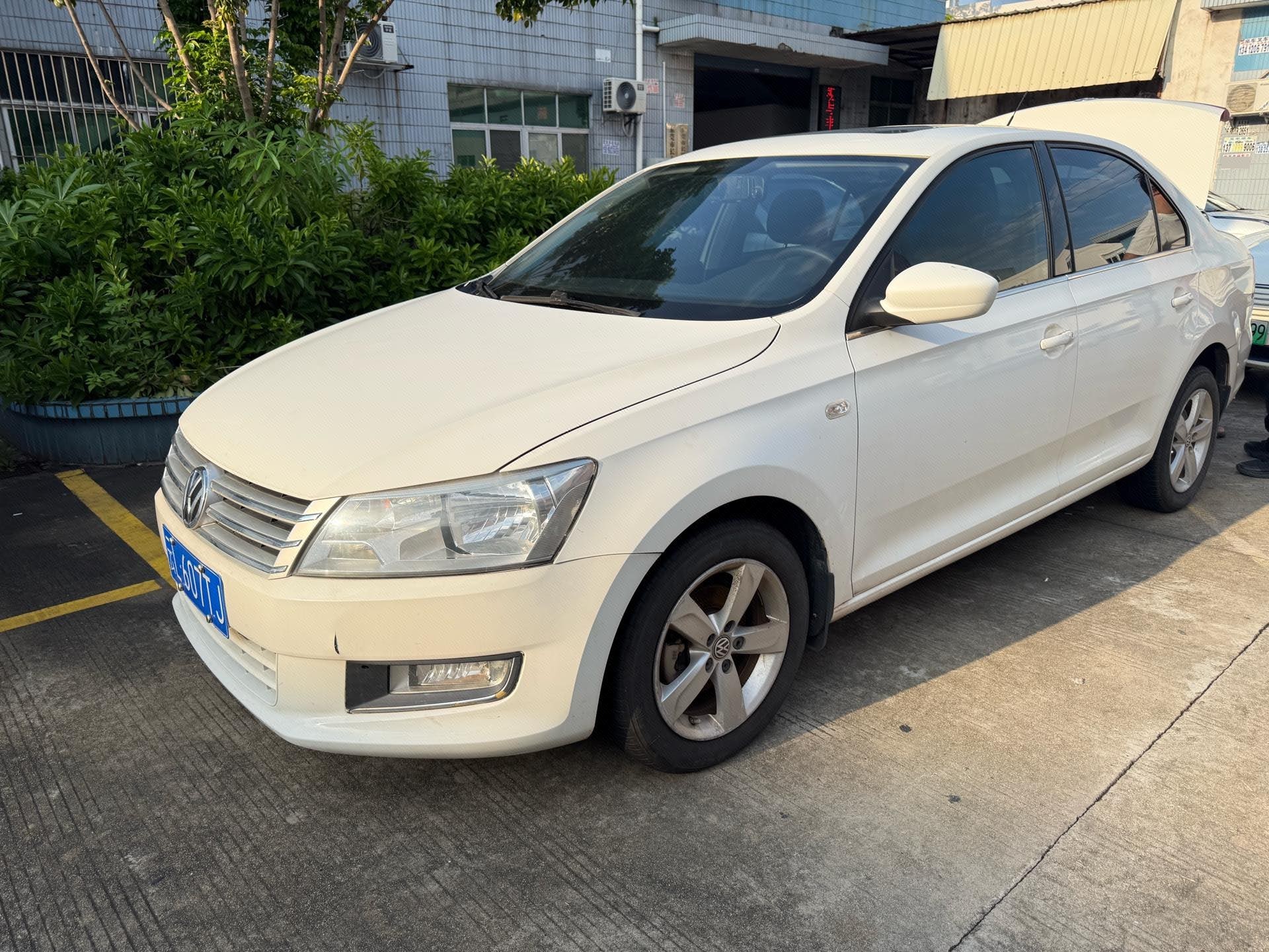 Volkswagen Santana 2015 Volkswagen Santana 2015 car image