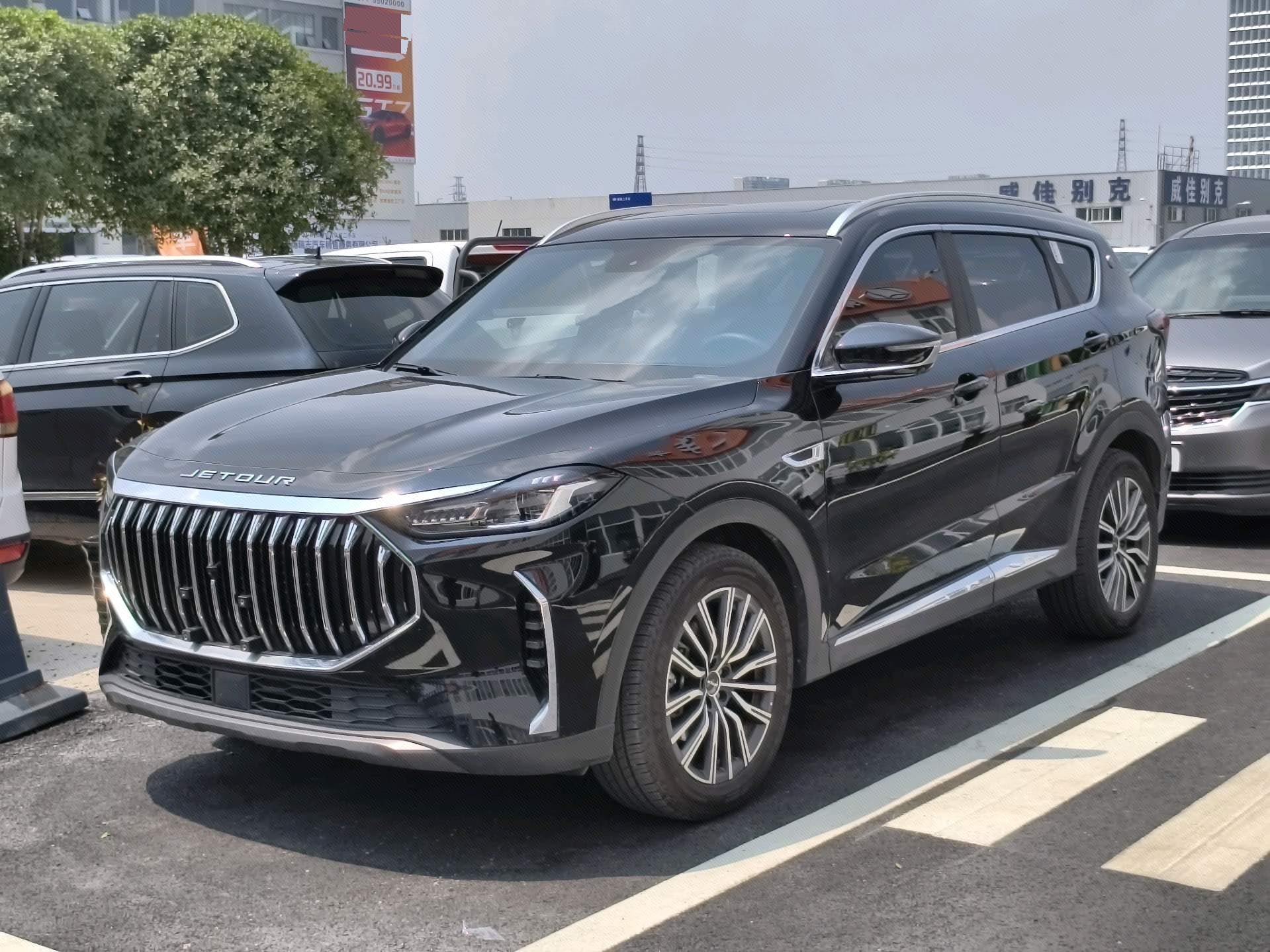 Jetour X70 PLUS 2025 Jetour X70 PLUS 2025 car image