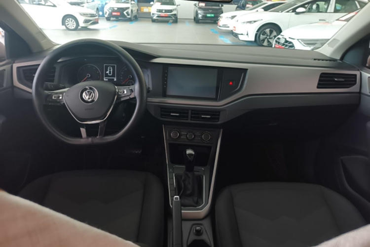 Volkswagen Polo 2019 #10 Volkswagen Polo 2019 car image #10