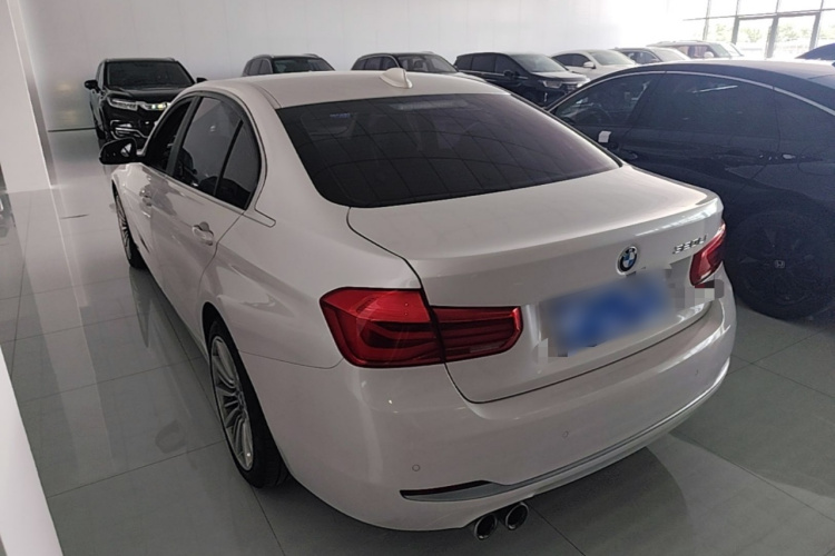 BMW 3 Series 2017 #5 BMW 3 Series 2017 car image #5