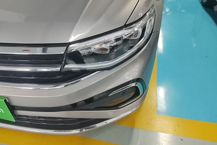 Volkswagen Bora 2023 car image #23