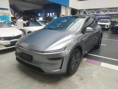 Tesla Model Y 2025 car image 