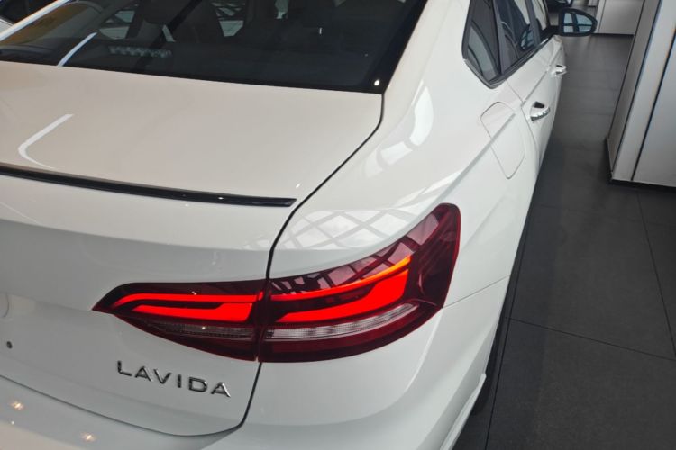 Volkswagen Lavida 2024 car image #8