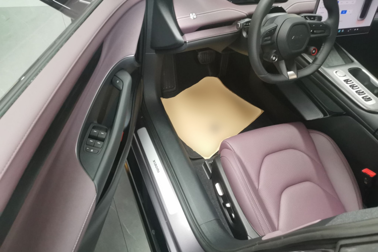 MI SU7 2025 immagine di auto #16