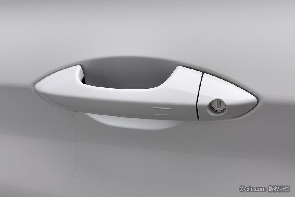 GEELY Coolray 2025 car image #10