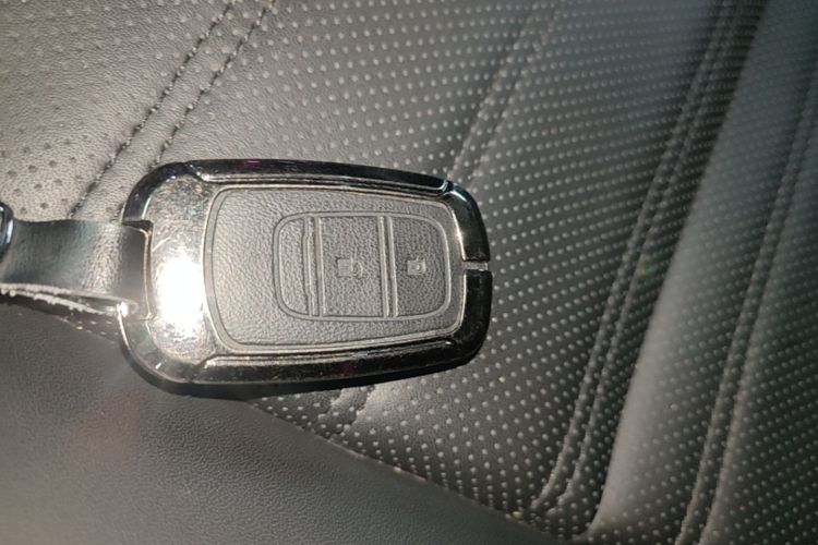 Honda CR-V 2024 изображение автомобиля #9