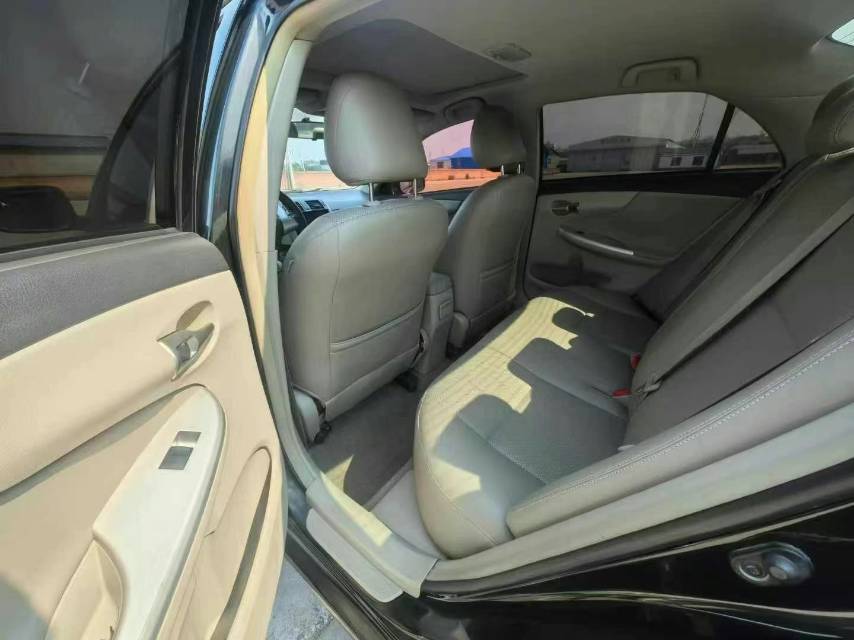 Toyota Corolla 2010 #8 Toyota Corolla 2010 car image #8