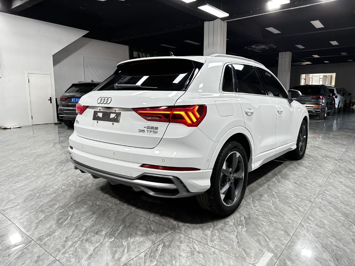 Audi Q3 2022 #7 Audi Q3 2022 car image #7