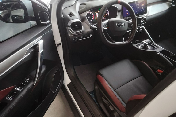 GEELY Coolray 2021 imagem de carro #12
