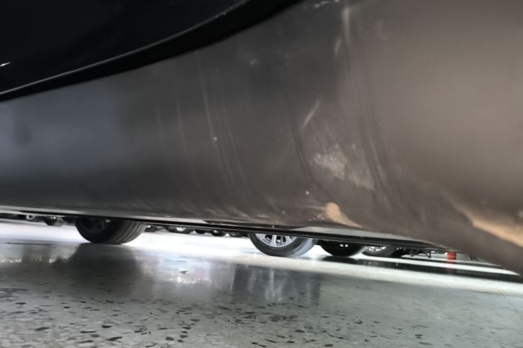 Tesla Model Y 2022 car image #27