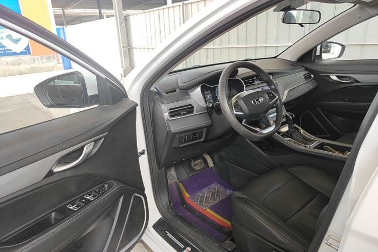 GEELY Emgrand 2021 #16 GEELY Emgrand 2021 car image #16