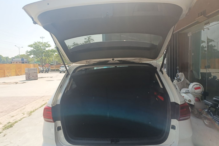 Volkswagen Tharu 2021 car image #19