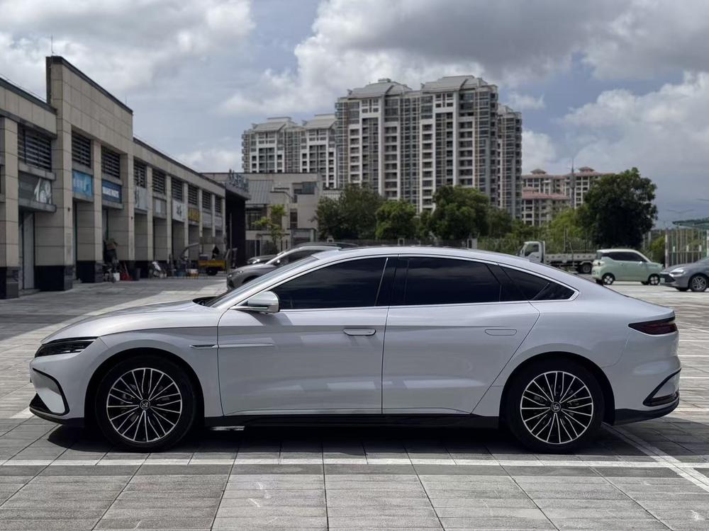 BYD Han 2024 #4 BYD Han 2024 car image #4