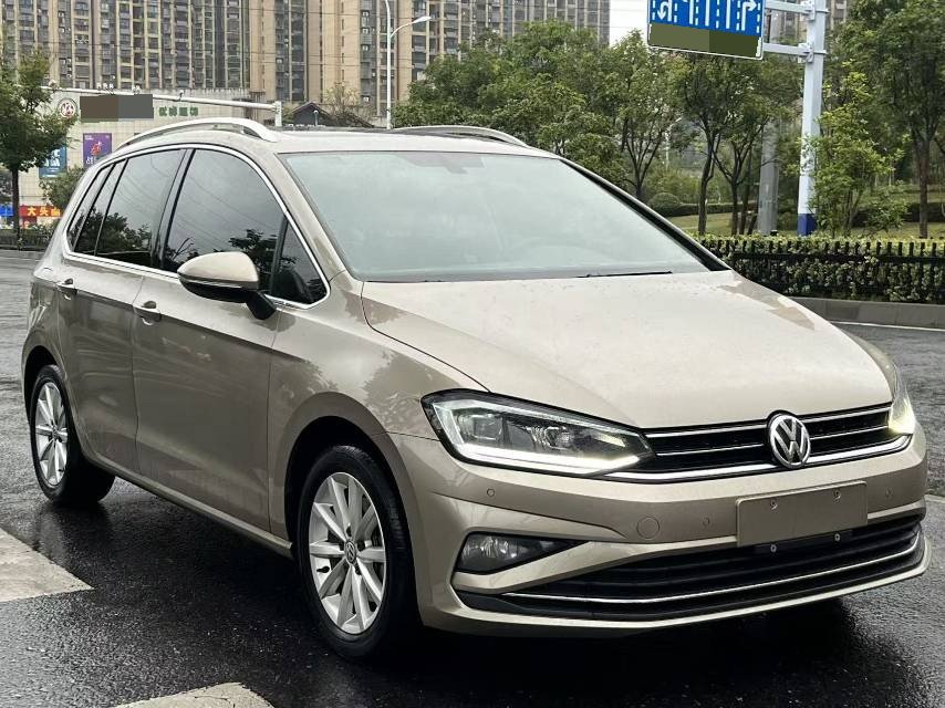 Volkswagen Golf Sportsvan 2019 صورة سيارة #3