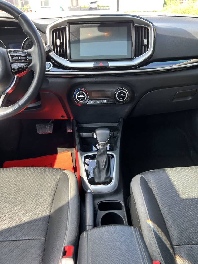 Kia KX1 2023 car image #10