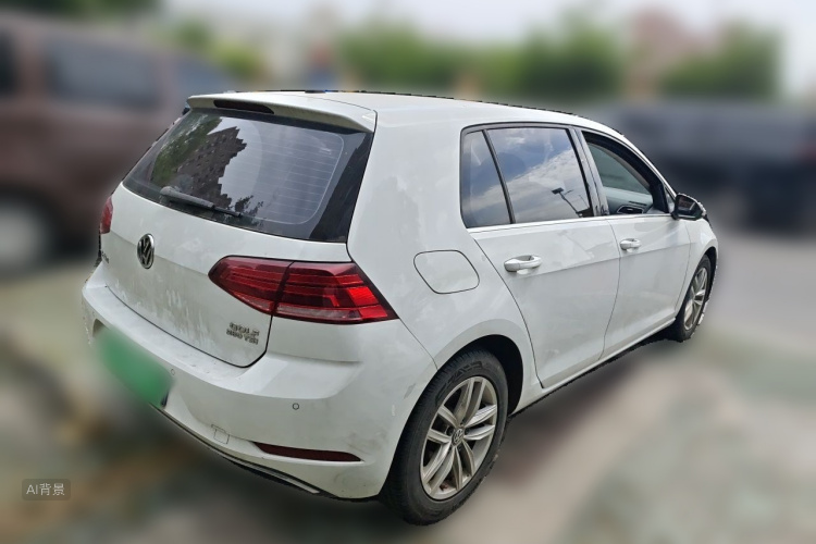 Volkswagen Golf 2019 car image #7