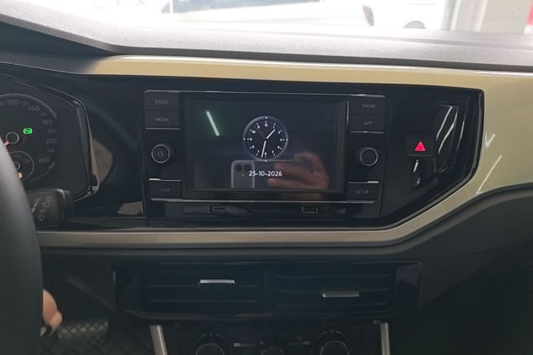 Volkswagen Polo 2020 immagine di auto #13