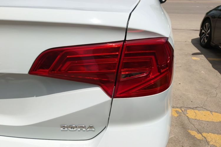 Volkswagen Bora 2021 car image #8