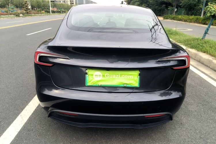 Tesla Model 3 2025 #6 Tesla Model 3 2025 car image #6