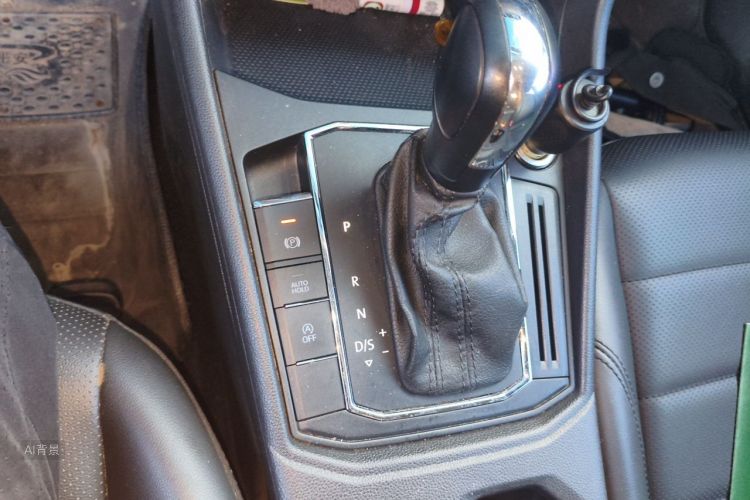 Volkswagen Lavida 2019 car image #16