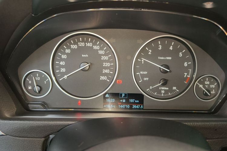BMW 3 Series 2016 #12 BMW 3 Series 2016 car image #12