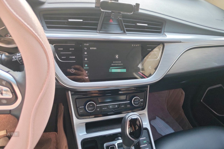 GEELY Emgrand GS 2020 car image #15