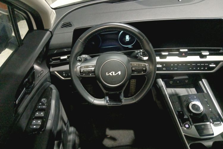 起亚 狮铂拓界 2022 汽车图片 #11