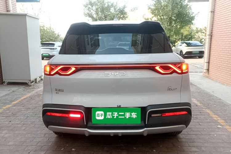 BYD YuanUP 2024 #4 BYD YuanUP 2024 car image #4