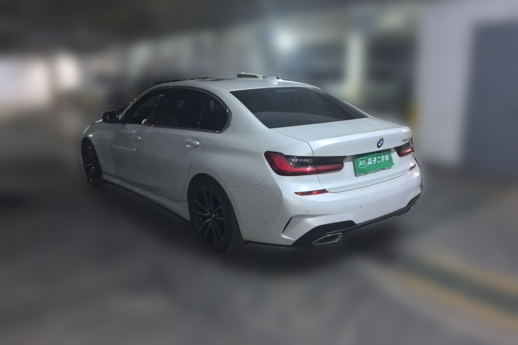 BMW 3 Series 2020 car image #5