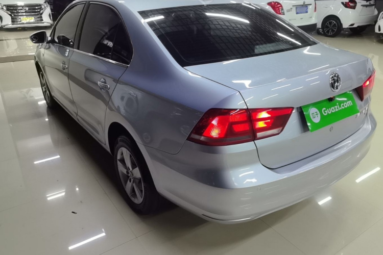 Volkswagen Santana 2016 #5 Volkswagen Santana 2016 car image #5