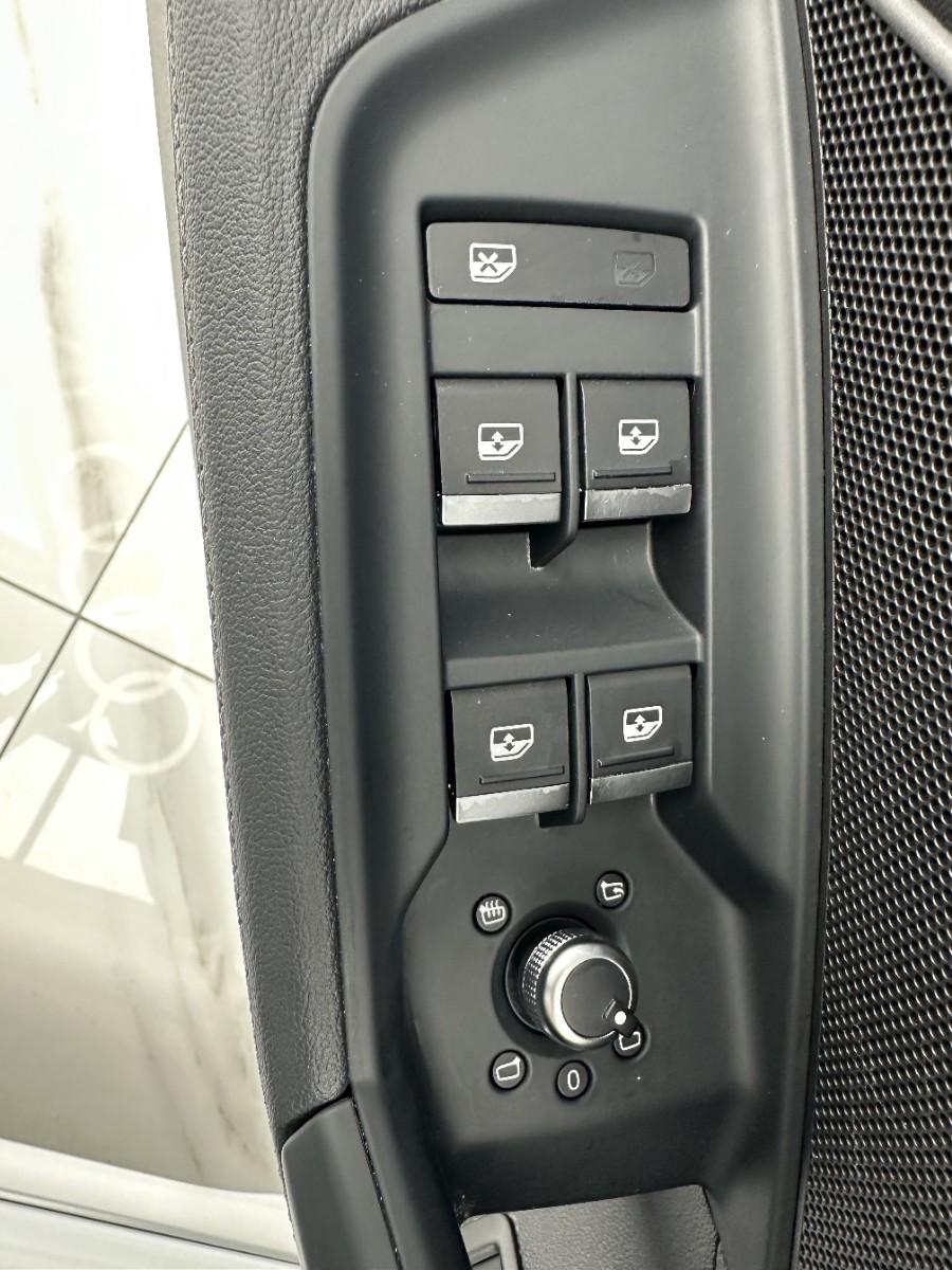 Audi A3 2023 car image #11