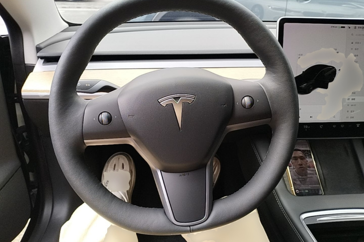 Tesla Model 3 2021 #11 Tesla Model 3 2021 car image #11