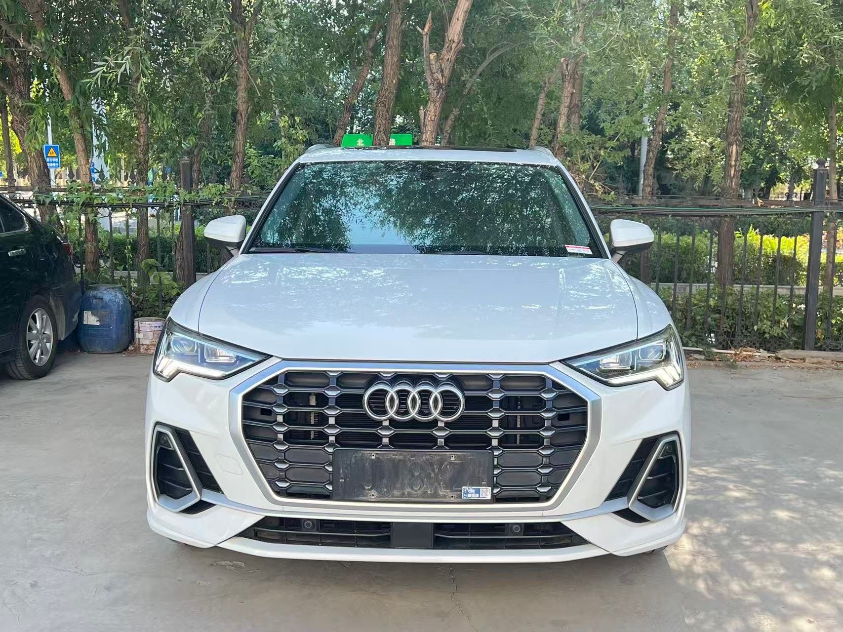 2022 car image #2