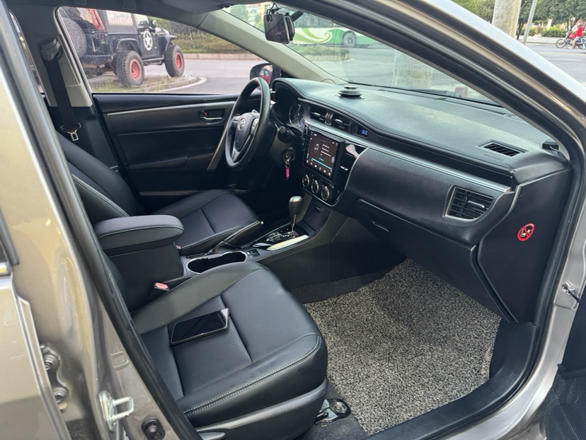 Toyota Corolla 2017 #5 Toyota Corolla 2017 car image #5