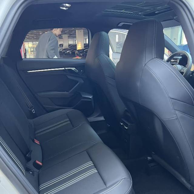 Audi A3 2022 immagine di auto #10