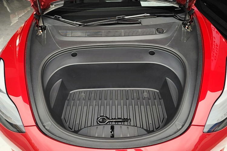 Tesla Model 3 2021 #20 Tesla Model 3 2021 car image #20