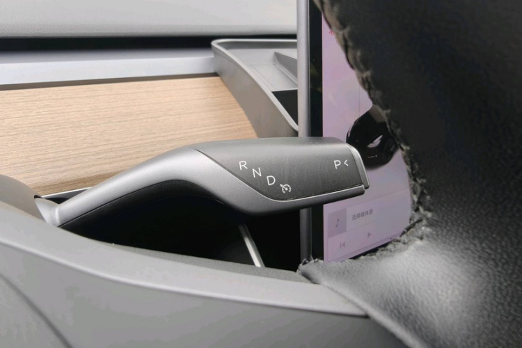 Tesla Model 3 2020 #14 Tesla Model 3 2020 car image #14