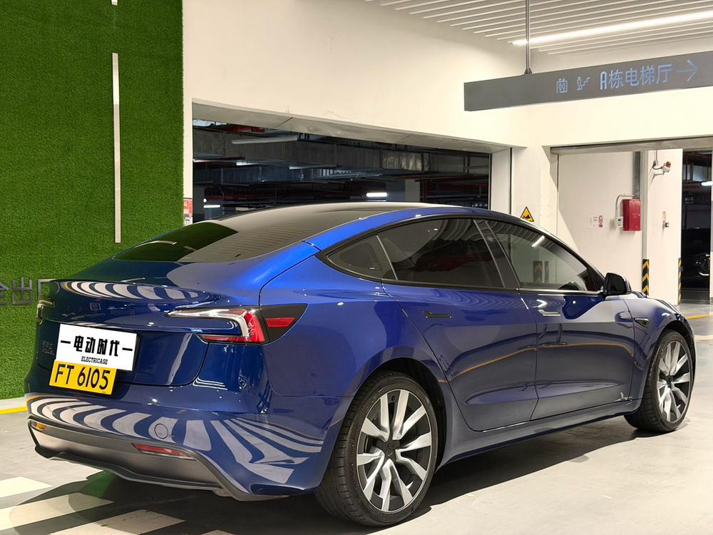 Tesla Model 3 2025 #6 Tesla Model 3 2025 car image #6