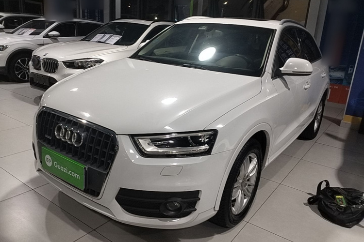 Audi Q3 2015 #2 Audi Q3 2015 car image #2