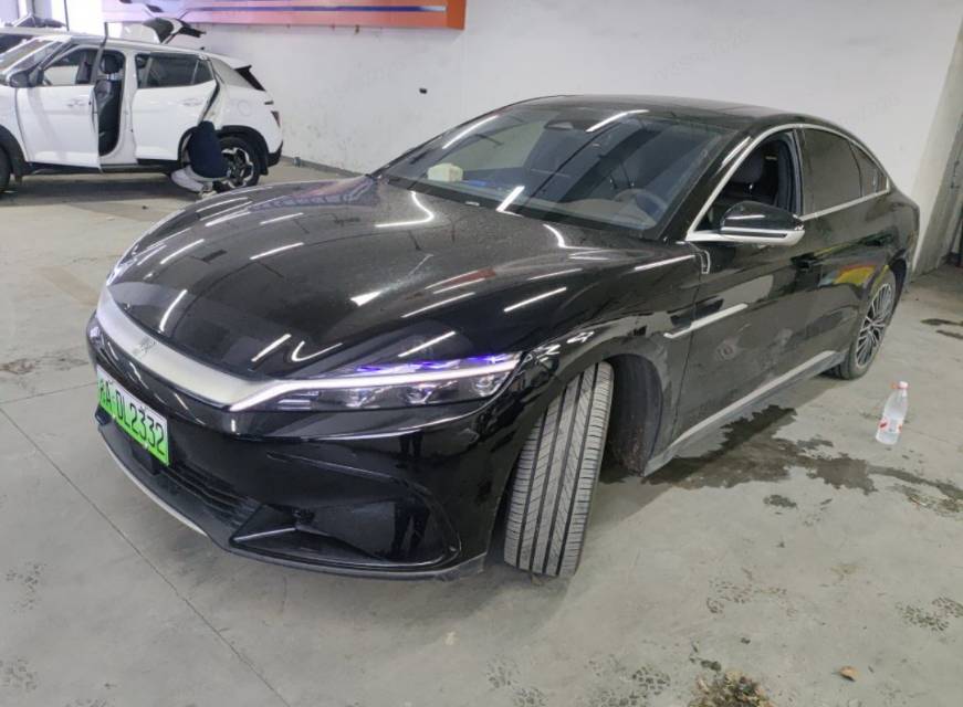 BYD Han 2024 car image 